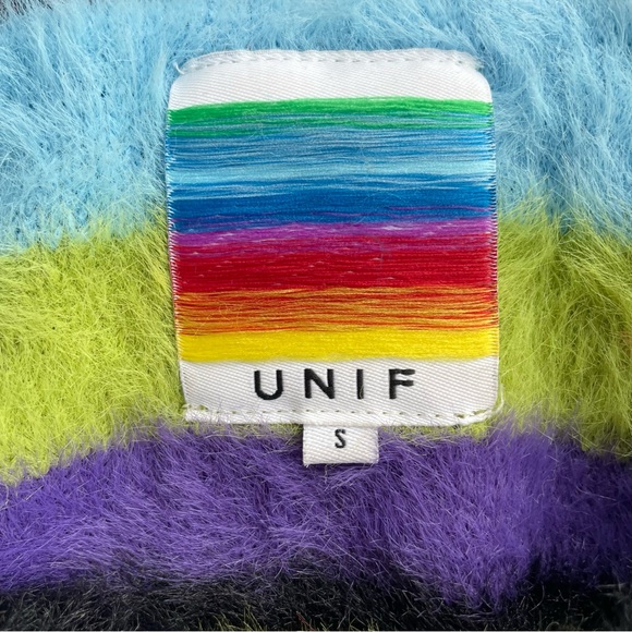 UNIF Cid Sweater - Fuzzy Cropped Rainbow Longsleeve [Discontinued] - Picture 4 of 5